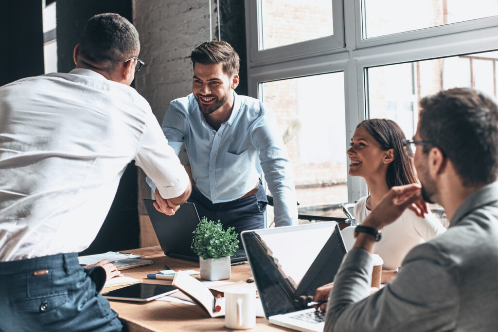 Savoir suivre les règles d'une réunion efficace vous permettra de gagner du temps en entreprise.